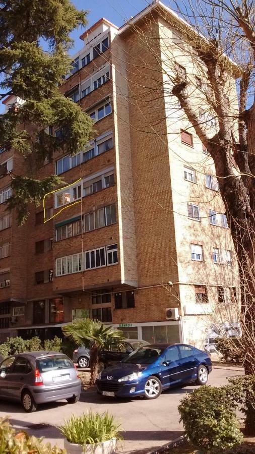 Apartamento "La Bombilla" Apartman Madrid Kültér fotó