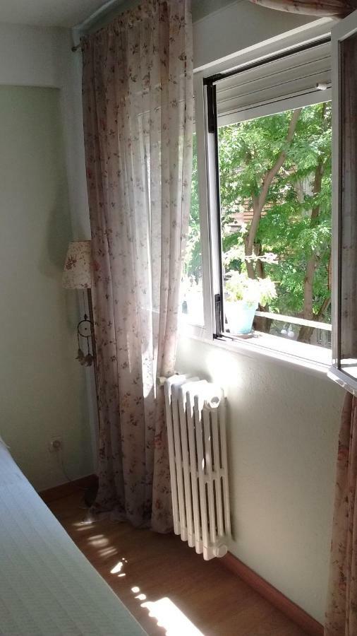 Apartamento "La Bombilla" Apartman Madrid Kültér fotó